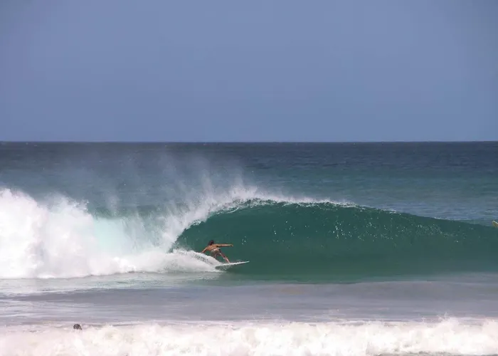 Steps To The Main Surf Break - 6 Bedroom * Refundores