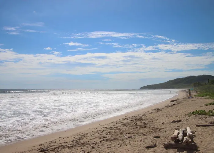 Steps To The Main Surf Break - 6 Bedroom * Refundores